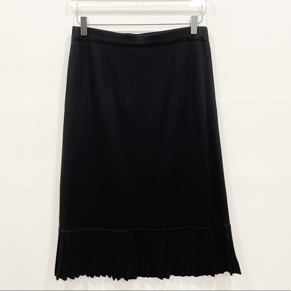 Exclusively Misook Pleated Trim Black Skirt Small - Picture 1 of 5